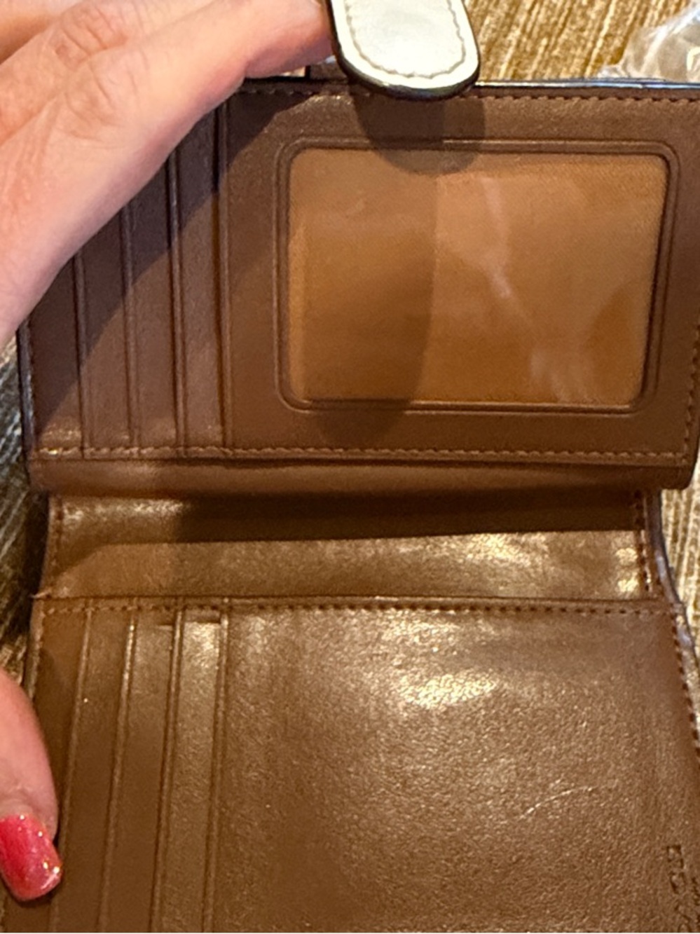 Coach Brown Monogram Canvas Wallet with White Leather and Tab Accent 💼 - Picture 8 of 16